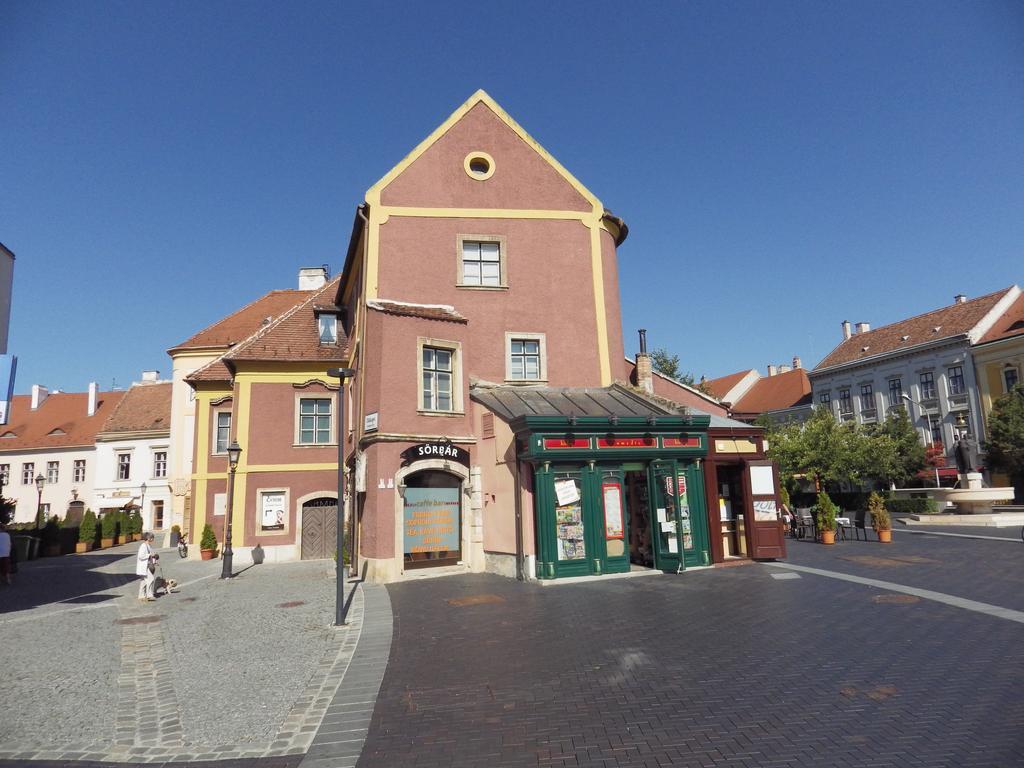 Belvarosi Erdesz-Lak Sopron Exterior foto